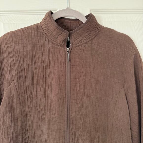 Eileen Fisher Women's Stand Collar Silk Blend Textured Jacket Size Medium - Picture 2 of 13